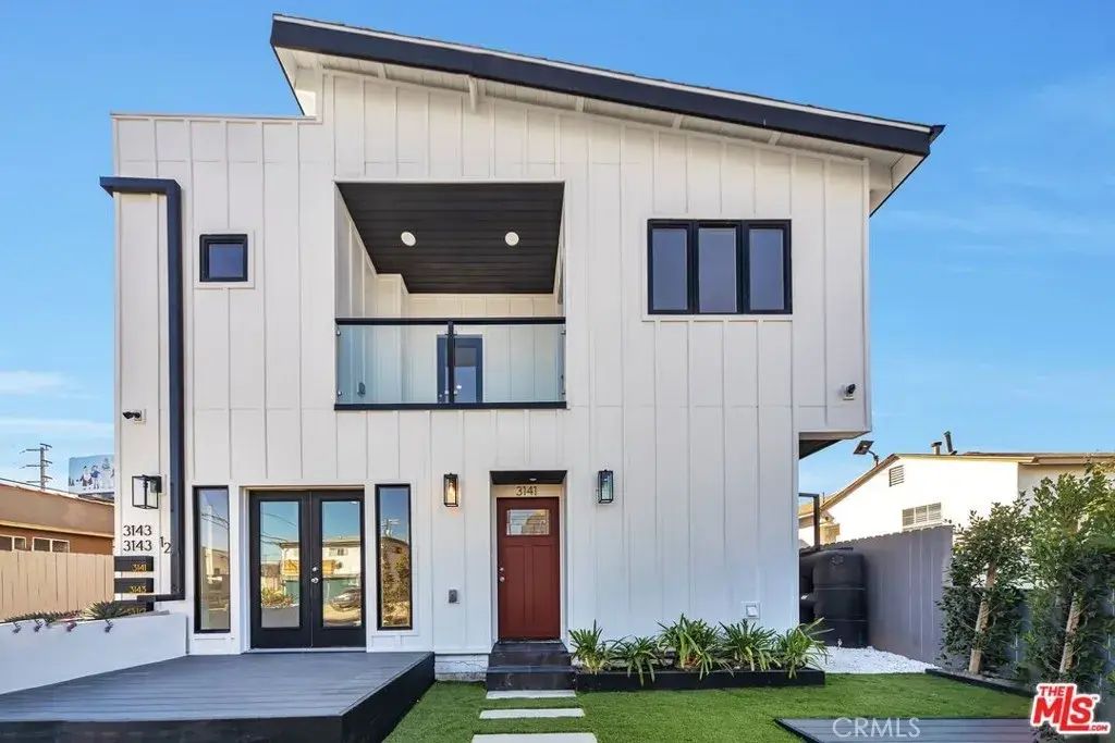 3141 S Halm, Los Angeles