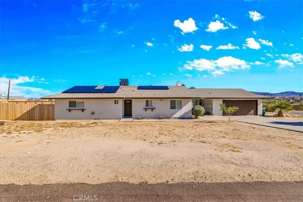 5837 La Luna Avenue, 29 Palms