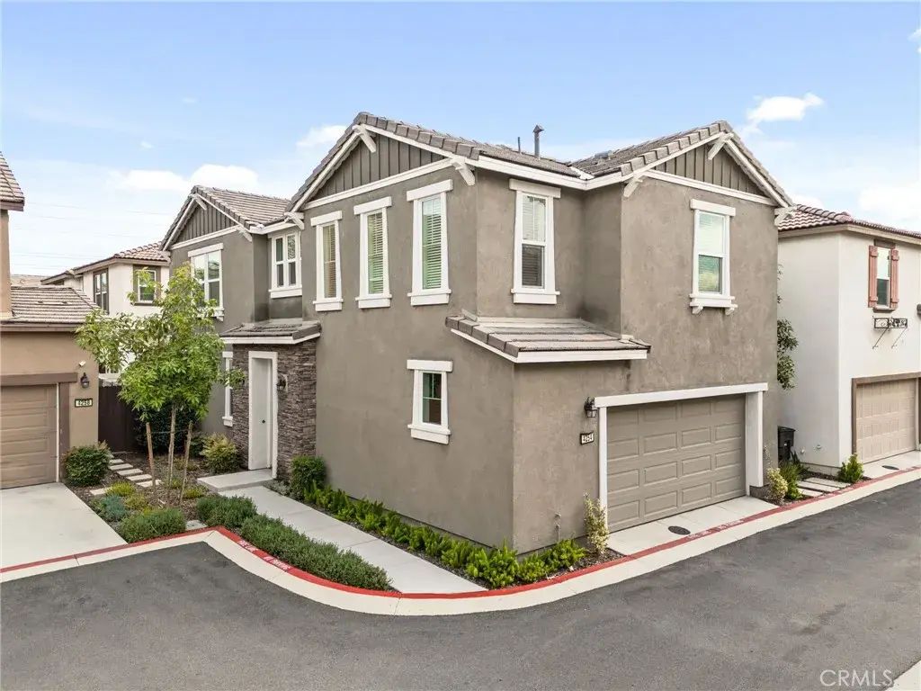 4254 Azure Court, Riverside