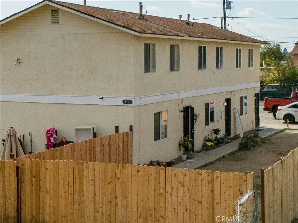 722 S Williams, Bakersfield