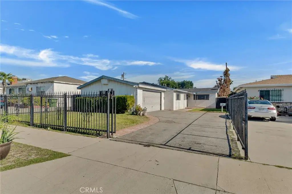7428 Irvine Avenue, North Hollywood