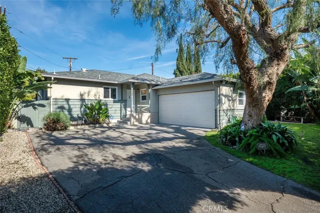 12543 Hartland Street, North Hollywood