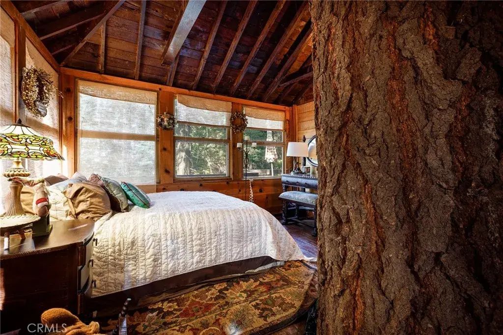 529 West Victoria Court, Lake Arrowhead