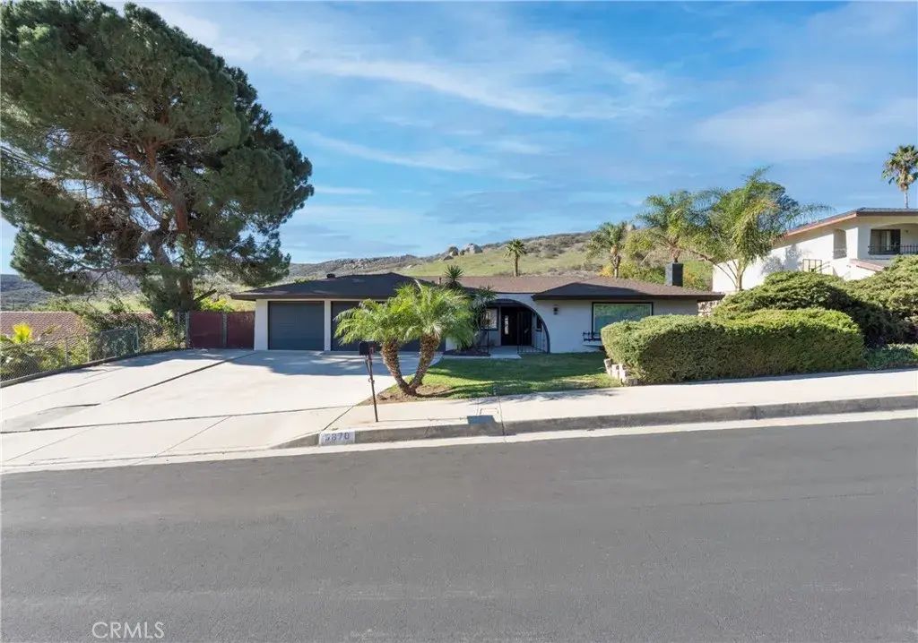 5670 Peacock, Riverside