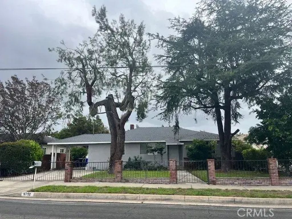 6752 Oak Avenue, Arcadia