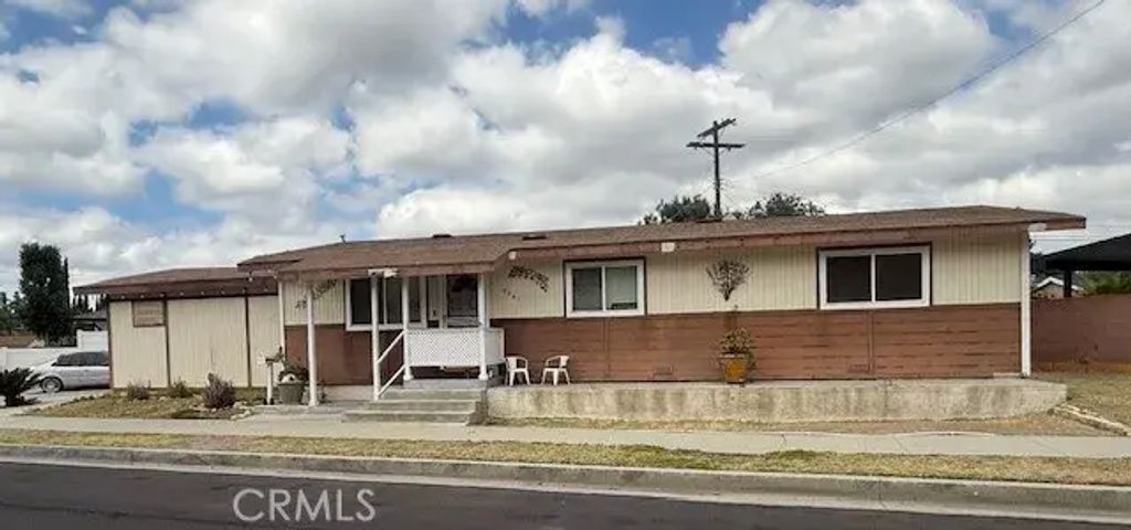 10341 Blucher, Granada Hills