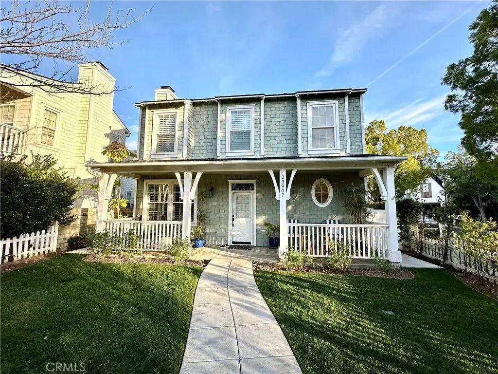 23907 Windward, Valencia