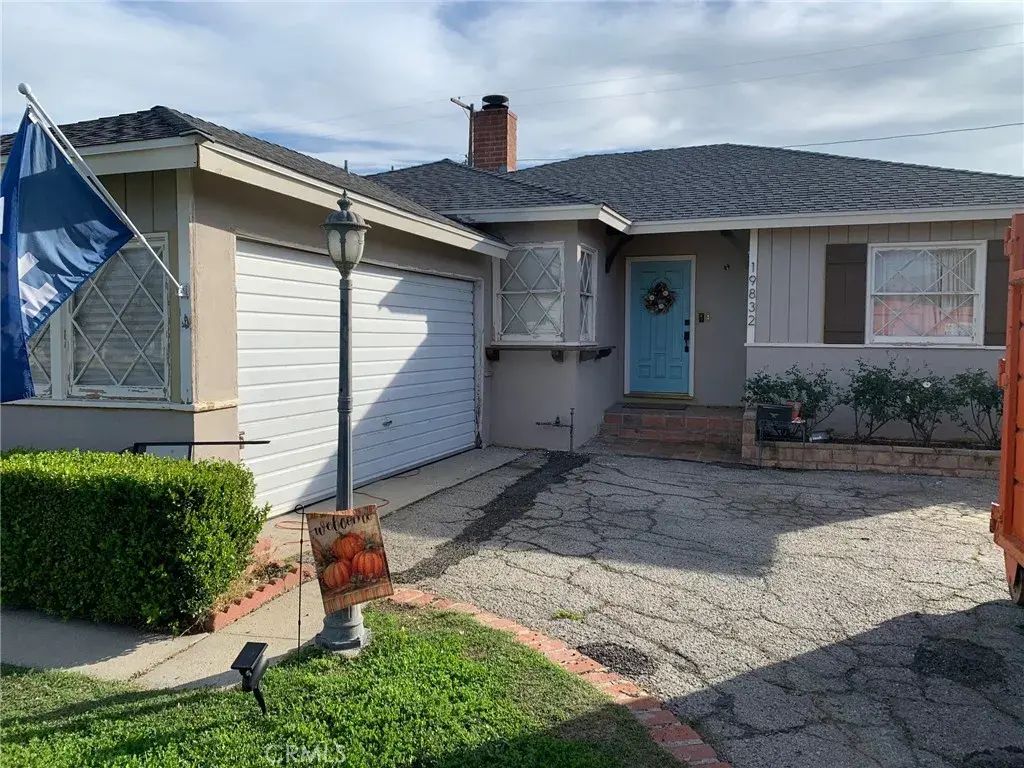 19832 Schoolcraft, Winnetka