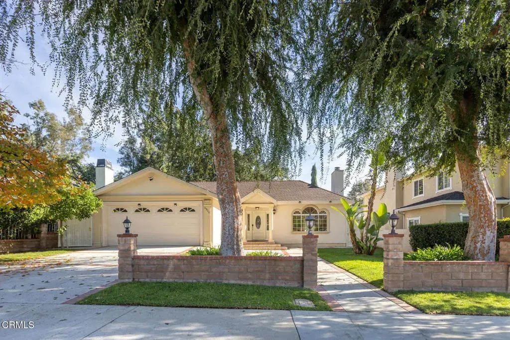 4926 Crown Avenue, La Canada Flintridge
