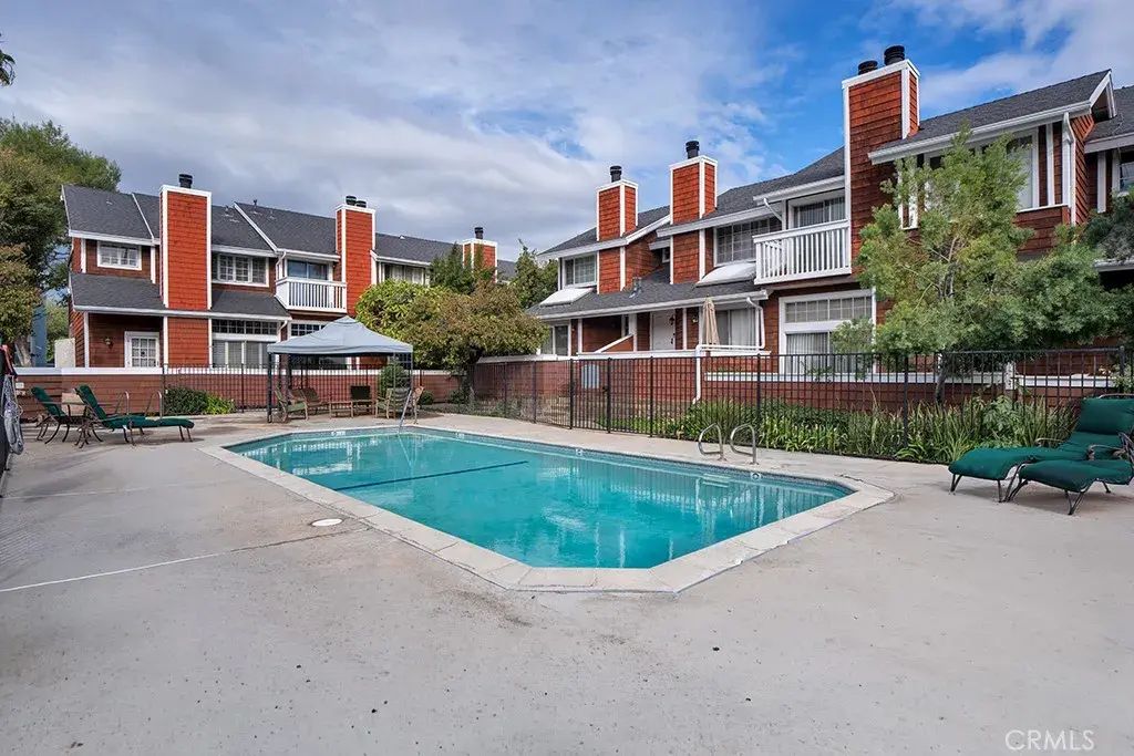 19431 Sherman Way 10, Reseda