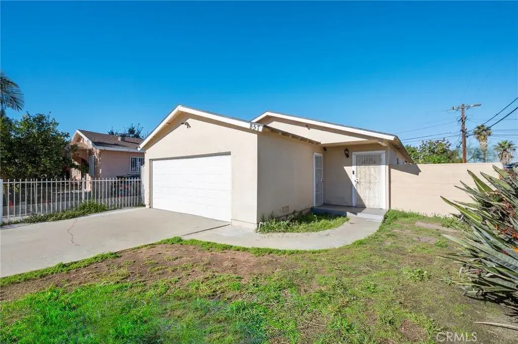 857 E 109th, Los Angeles