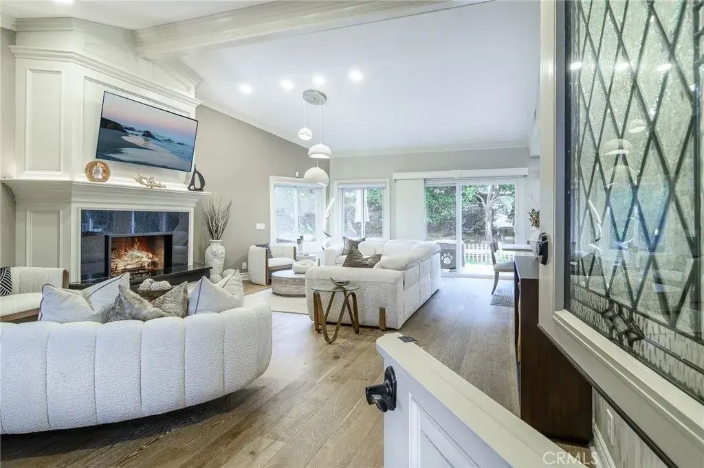 7975 Seawall, Huntington Beach