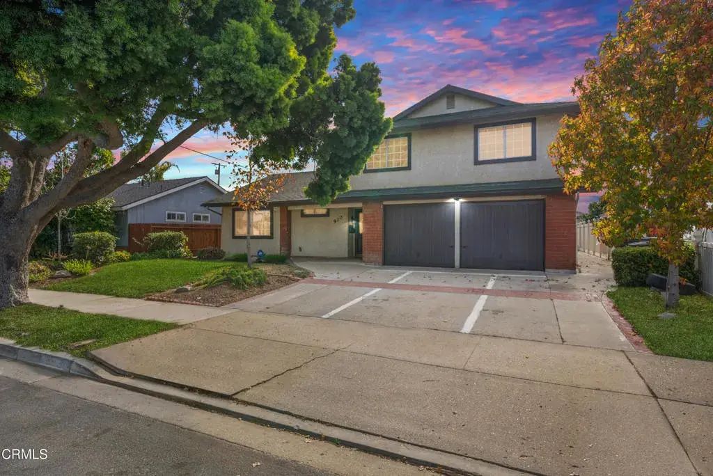910 Ivywood Drive, Oxnard