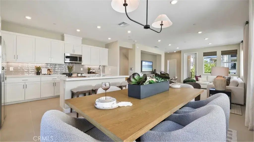 26824 Sonnet Place, Valencia