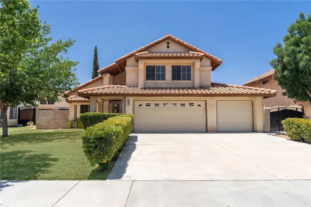 37933 Sweetbrush Street, Palmdale
