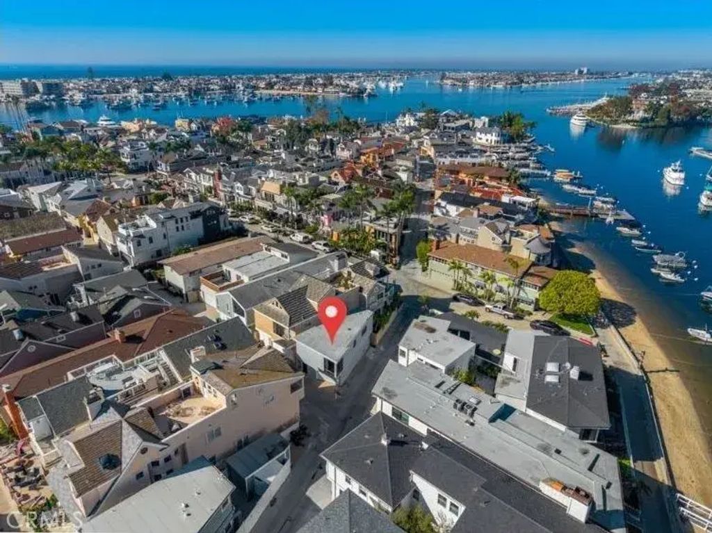226 Garnet Avenue, Newport Beach