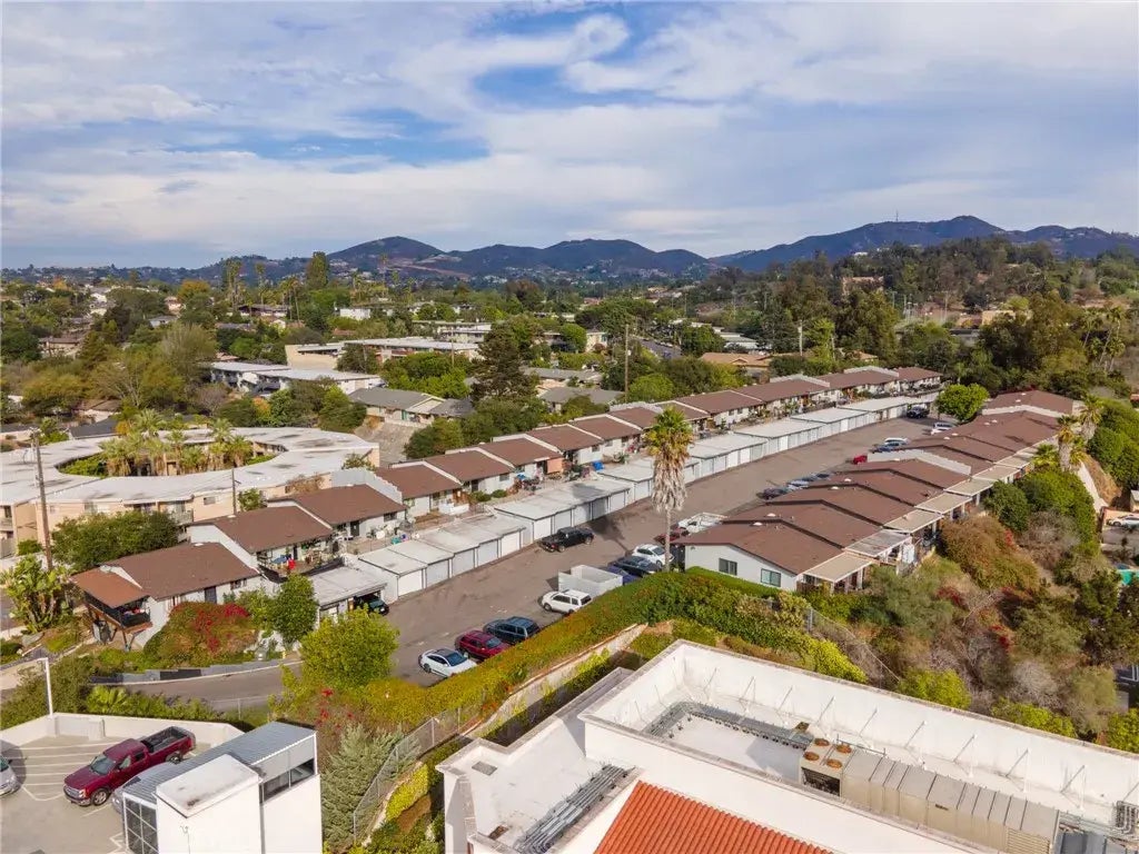 1010 Clearbrook Lane, Vista