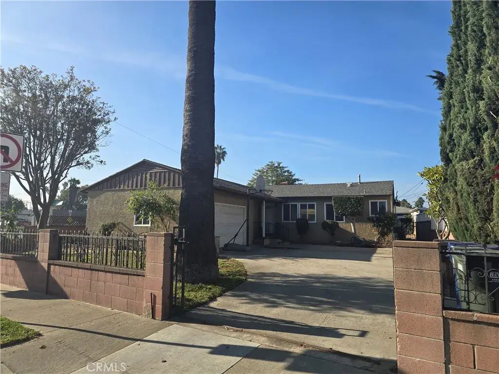 8324 Advent, Pico Rivera