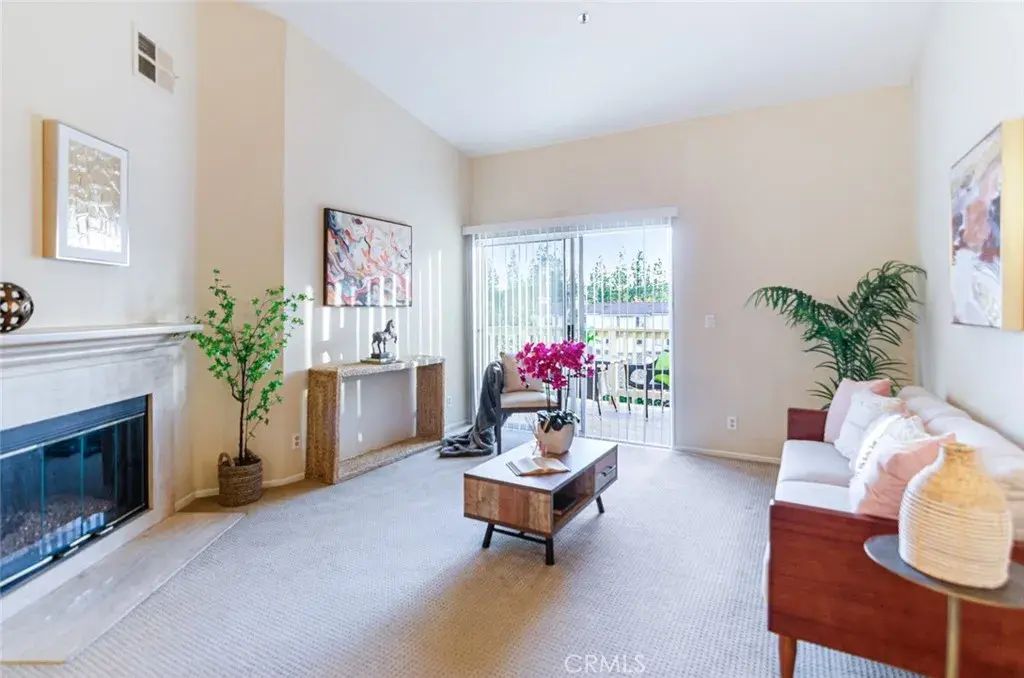 5805 Oak Bend 302, Oak Park