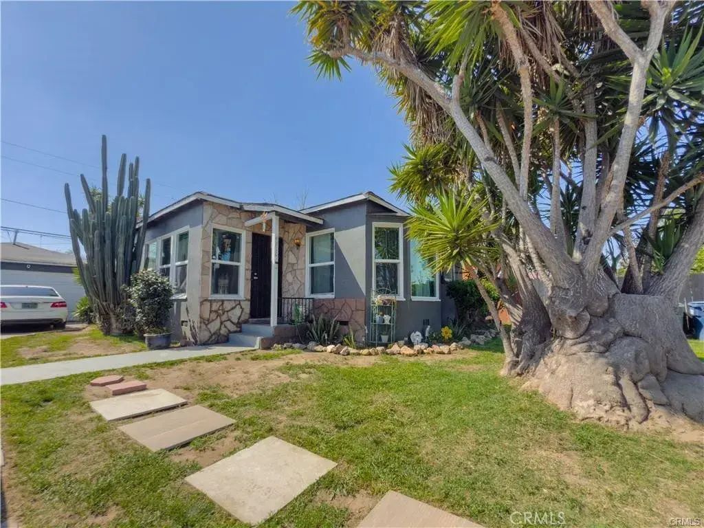 4810 E San Luis Street, Compton