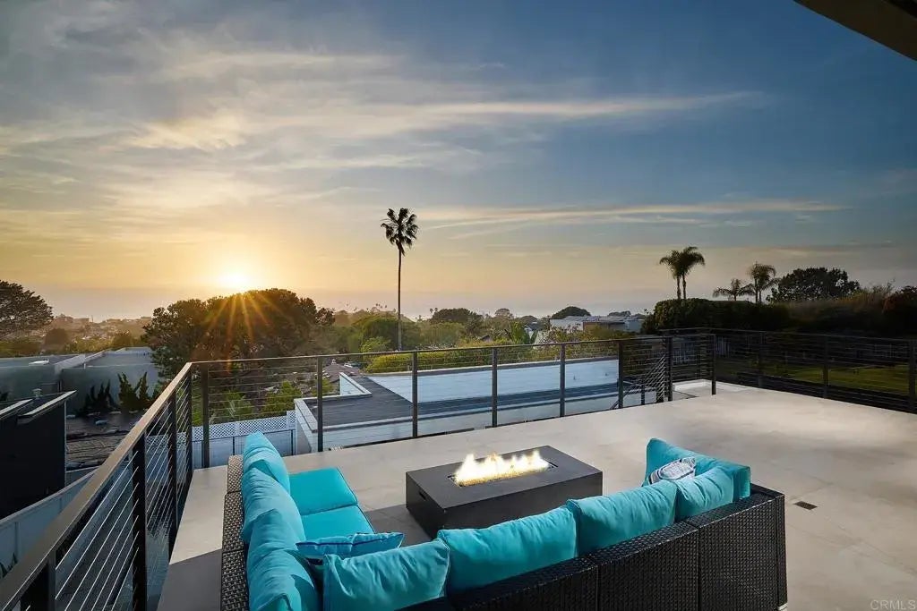 537 N Granados Avenue, Solana Beach