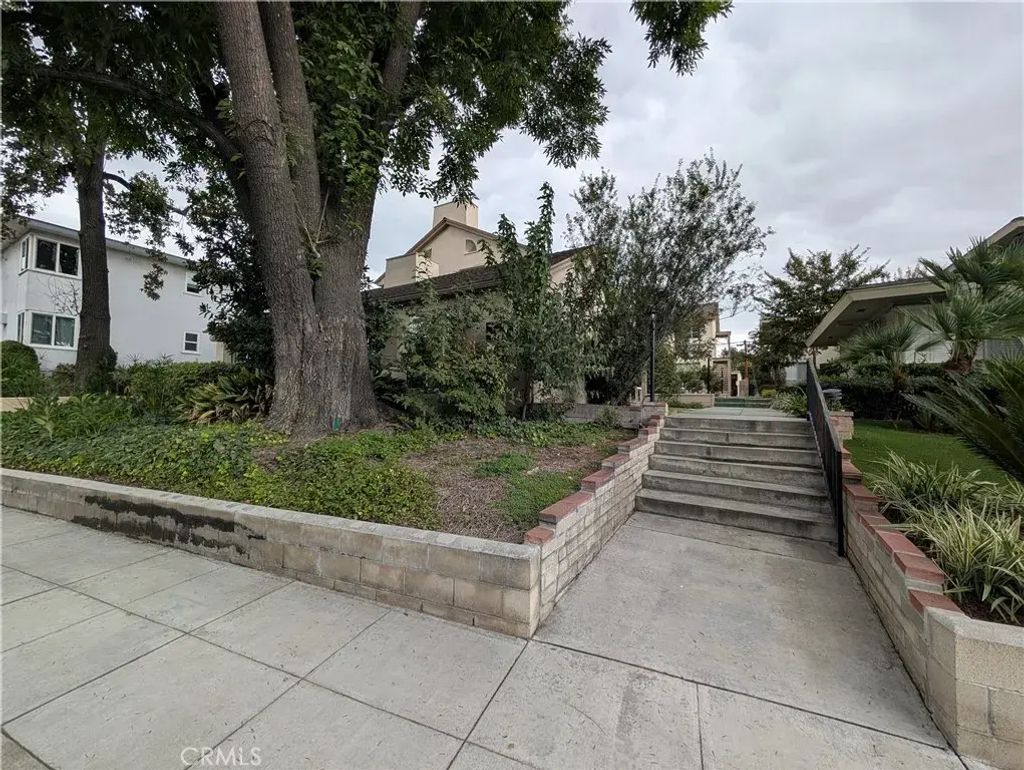 610 Sunset Boulevard 7, Arcadia