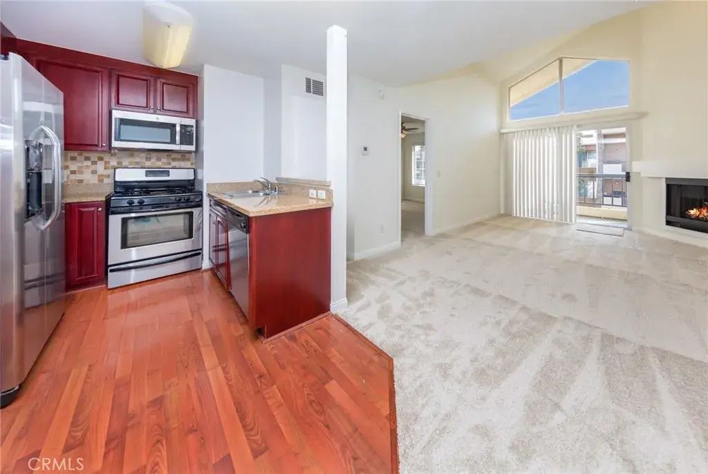 5545 Canoga Avenue 320, Woodland Hills