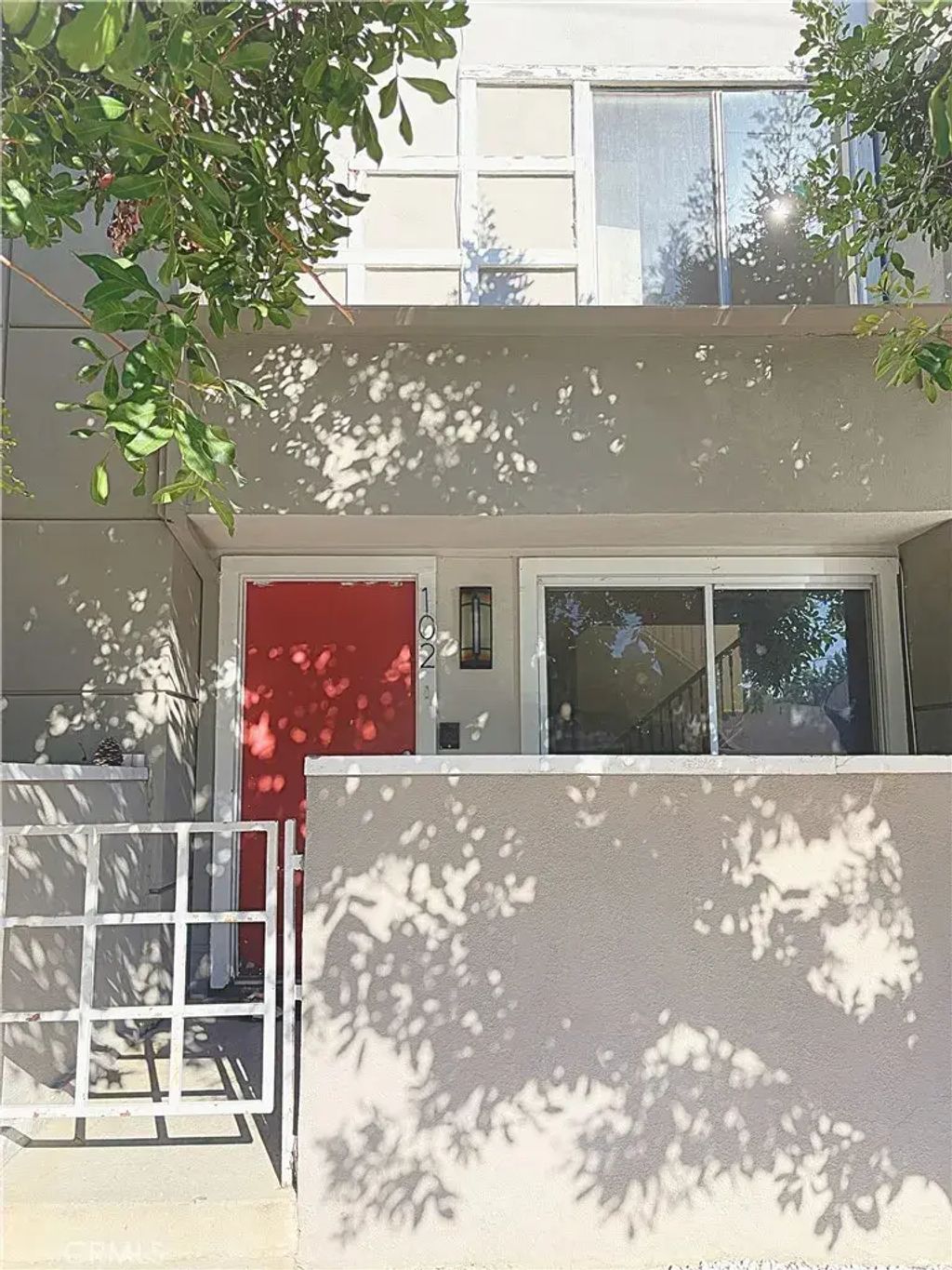 14345 Foothill 102, Sylmar