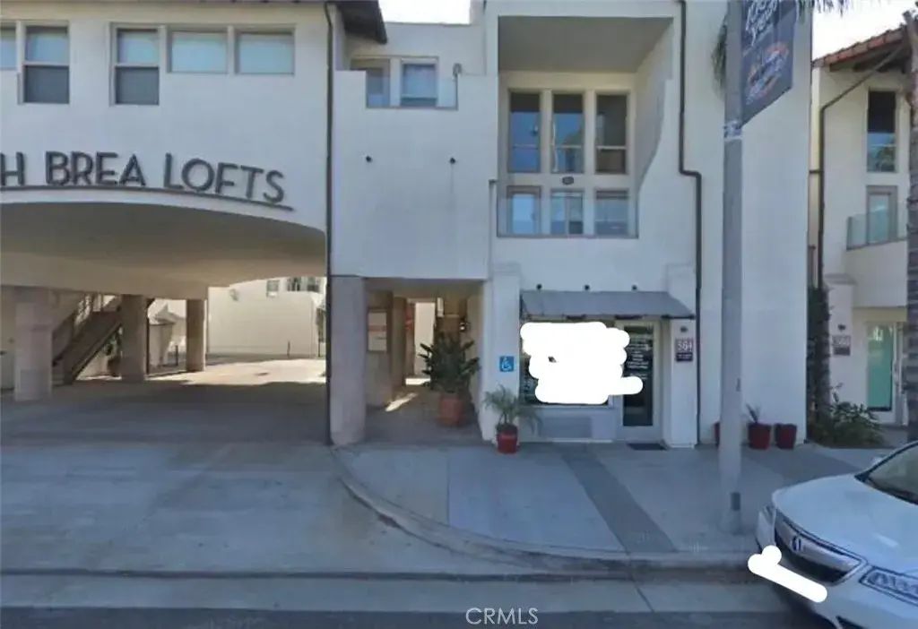 550 S Brea, Brea