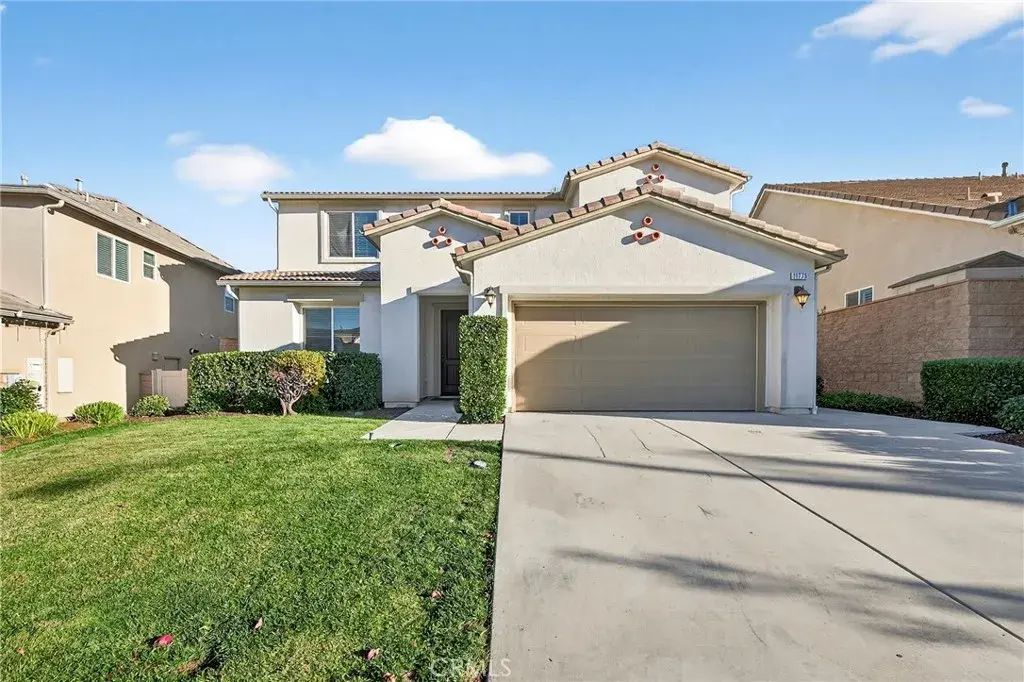 11775 Silver Birch Road, Corona
