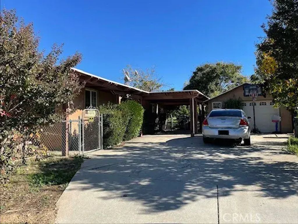 12195 12th, Yucaipa