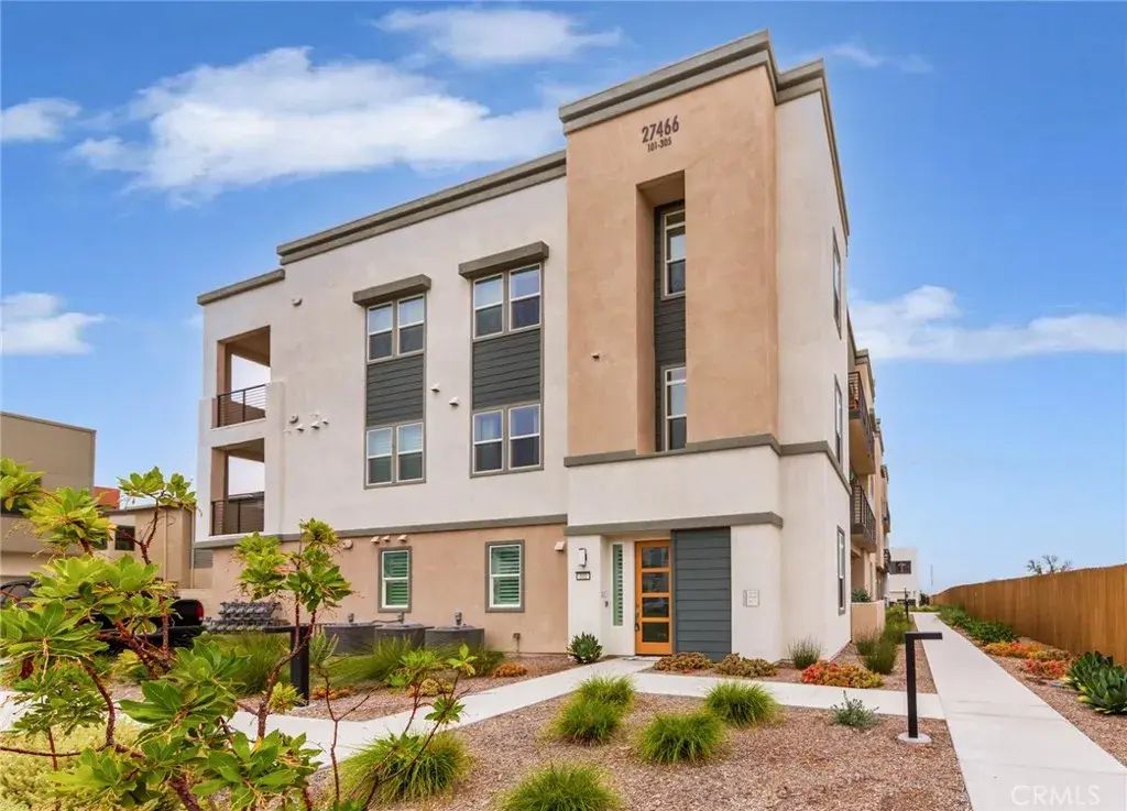 27466 Mercantile Court 101, Valencia