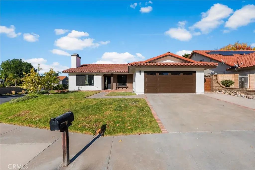 20559 Lisa Gail Drive, Saugus