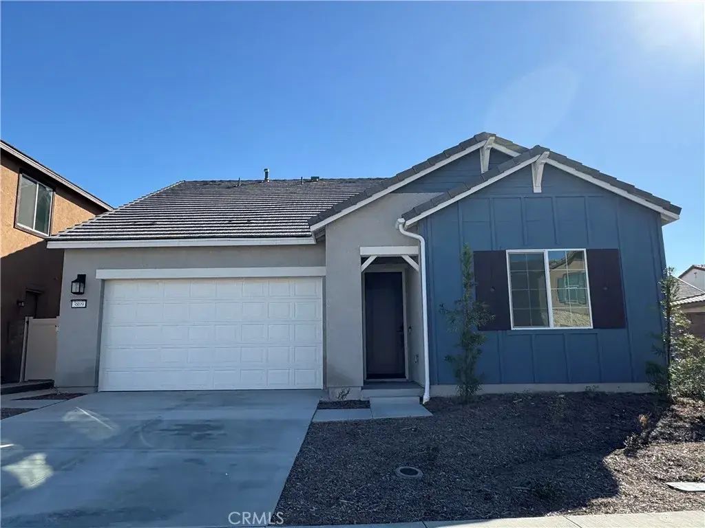 3809 Leafgreen Road, Corona