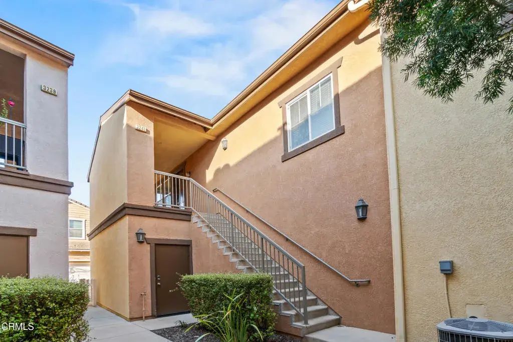 3241 N Ventura Road, Oxnard