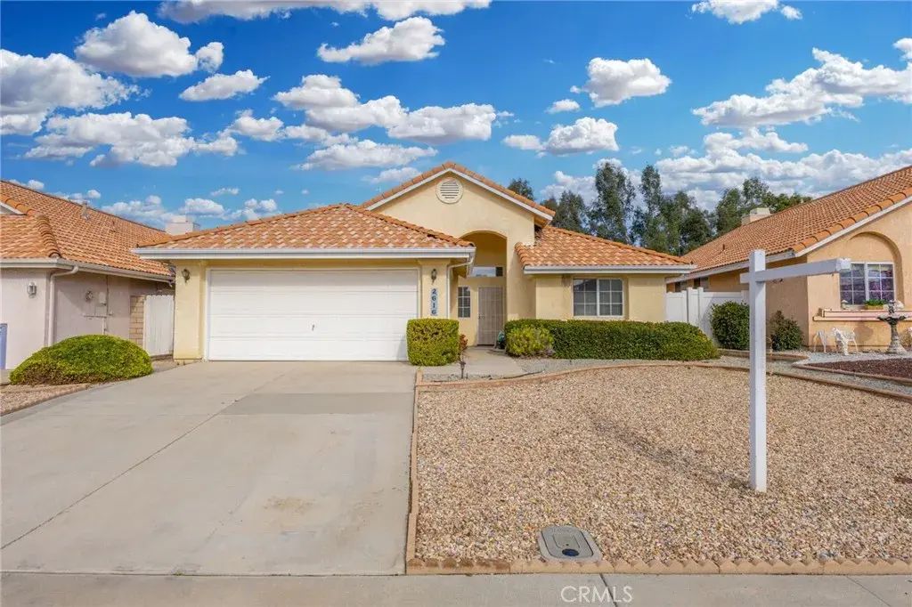 2616 La Paz Avenue, Hemet