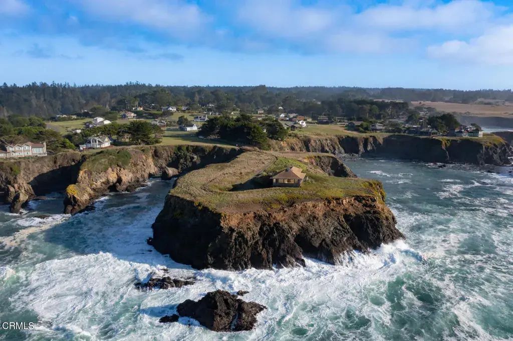 45525 S Caspar Drive, Mendocino