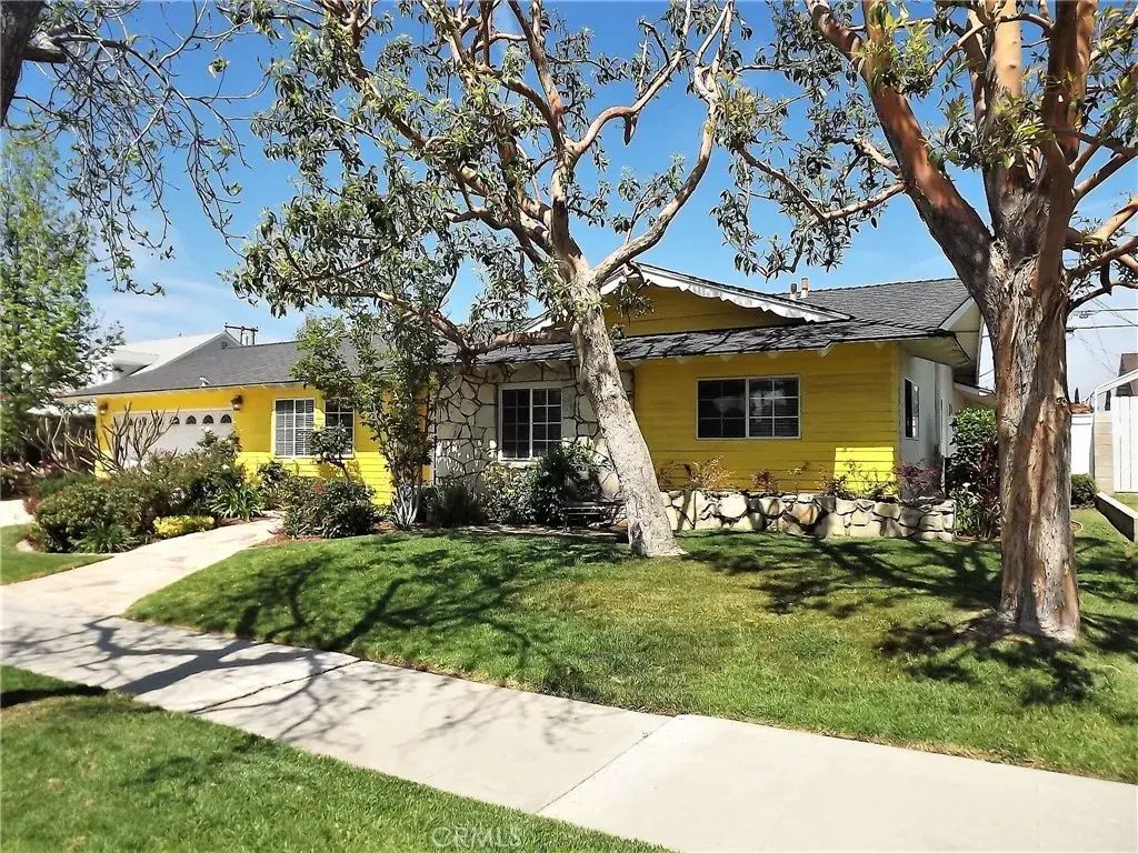 545 E Vista Del Gaviota, Orange