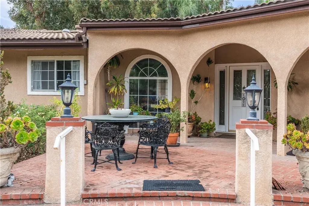 175 Mount Olive Drive, Bradbury