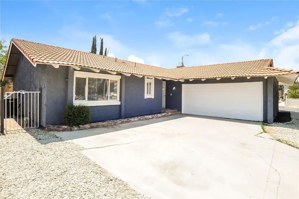 1204 Donatello, Lancaster