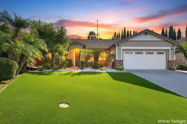 868 Panella Court, Oceanside