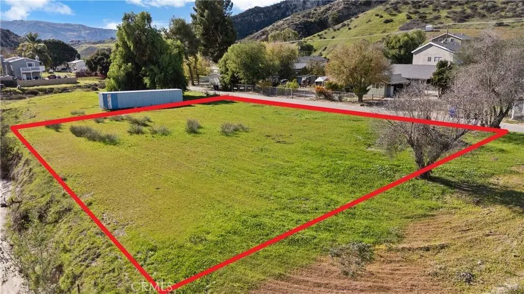 2 Taft Ct, Val Verde