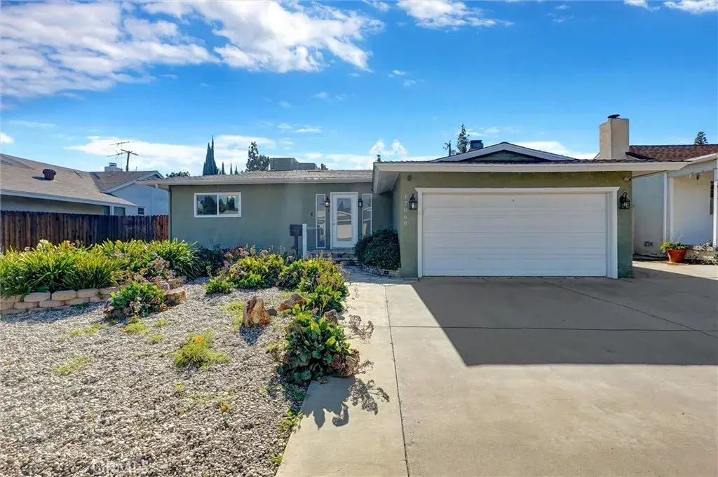 17068 Celtic, Granada Hills
