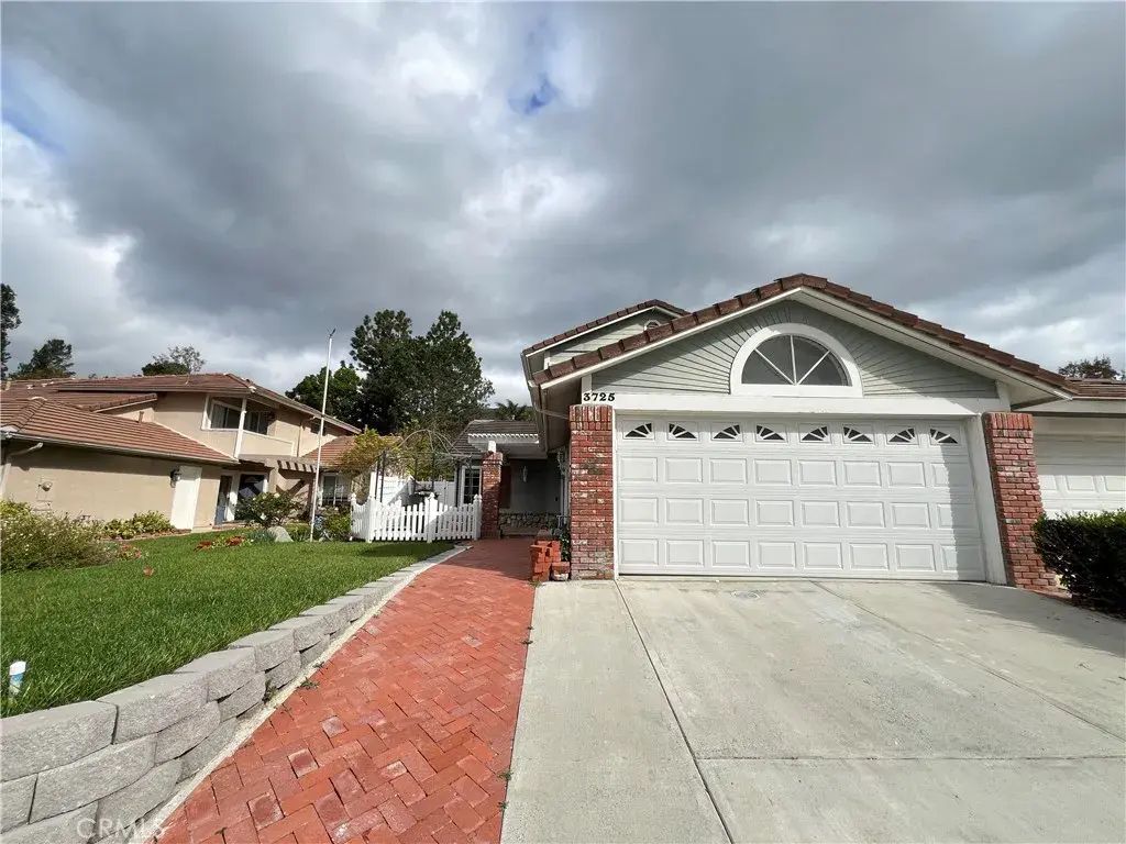 3725 Cypress, Yorba Linda