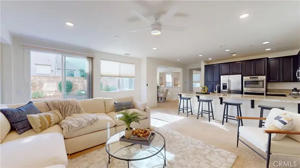 28620 Vista Del Rio, Valencia