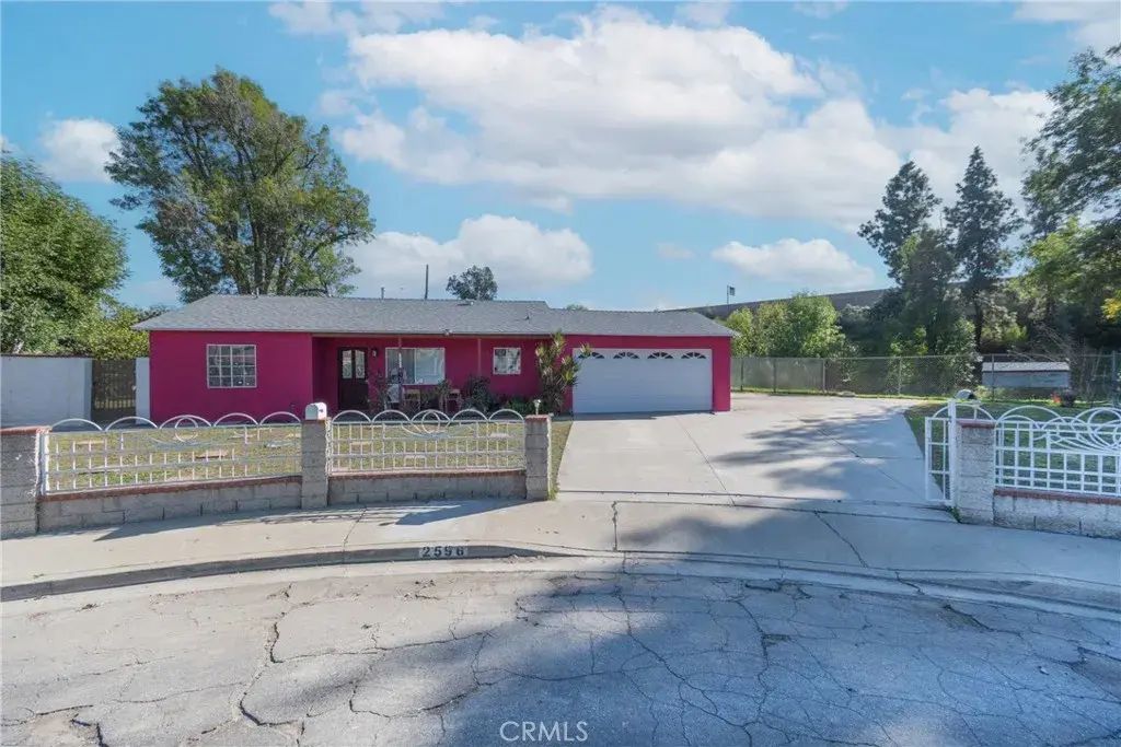 2596 Trudy, Pomona