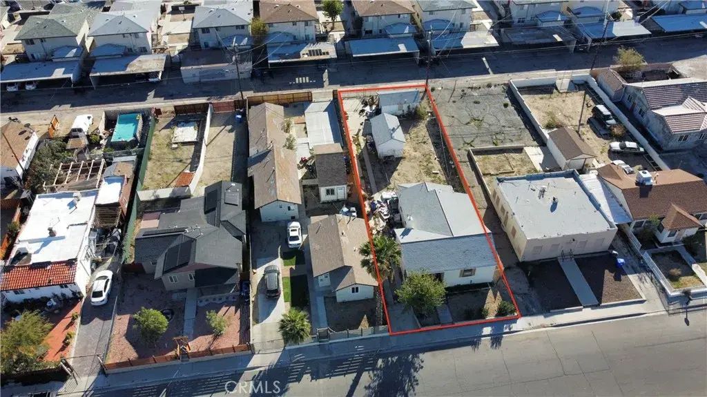 124 W Fredricks, Barstow