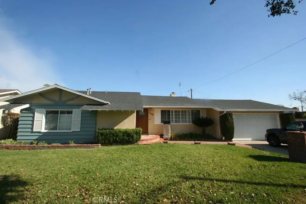 726 S Bronwyn, Anaheim