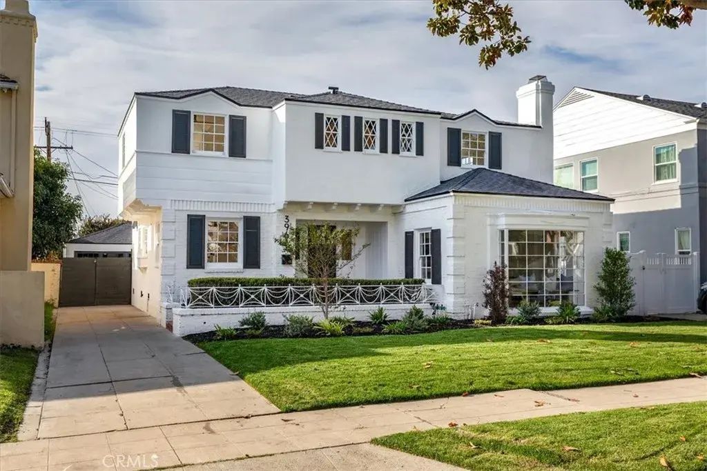 3961 Hepburn Avenue, Los Angeles