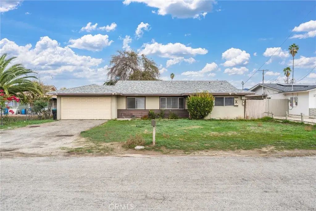 40602 Shellie Lane, Hemet